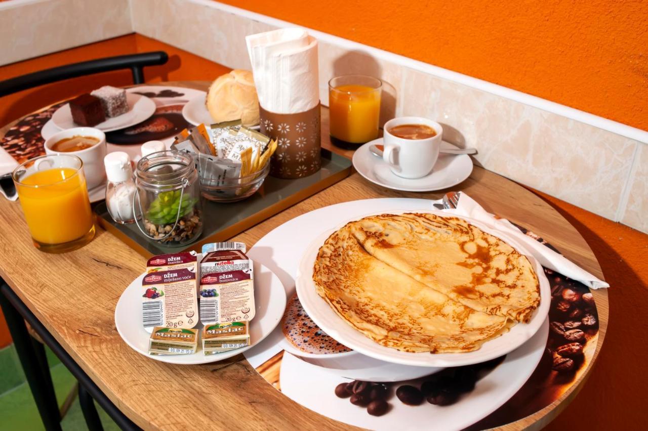 Apartments Erik B&B Adults Only Rovinj Bagian luar foto