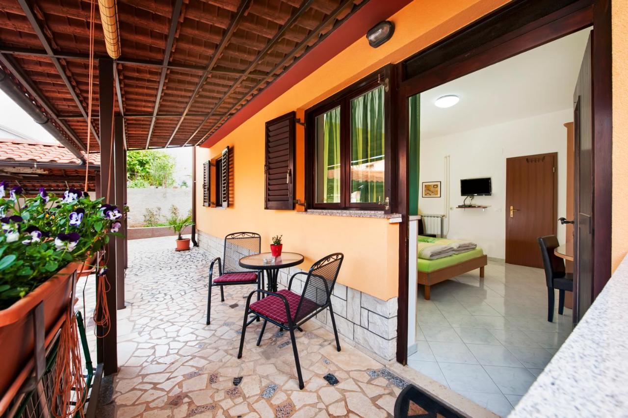 Apartments Erik B&B Adults Only Rovinj Bagian luar foto