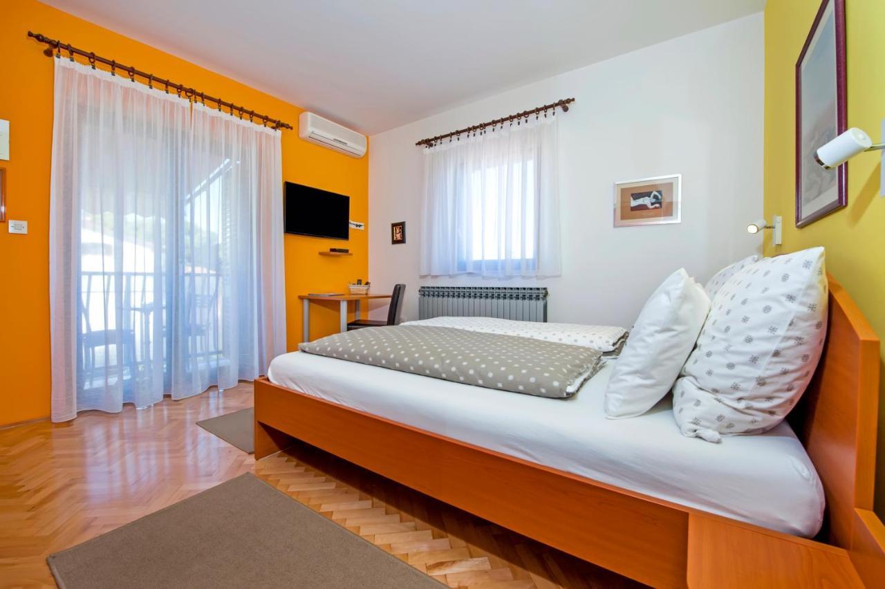 Apartments Erik B&B Adults Only Rovinj Bagian luar foto