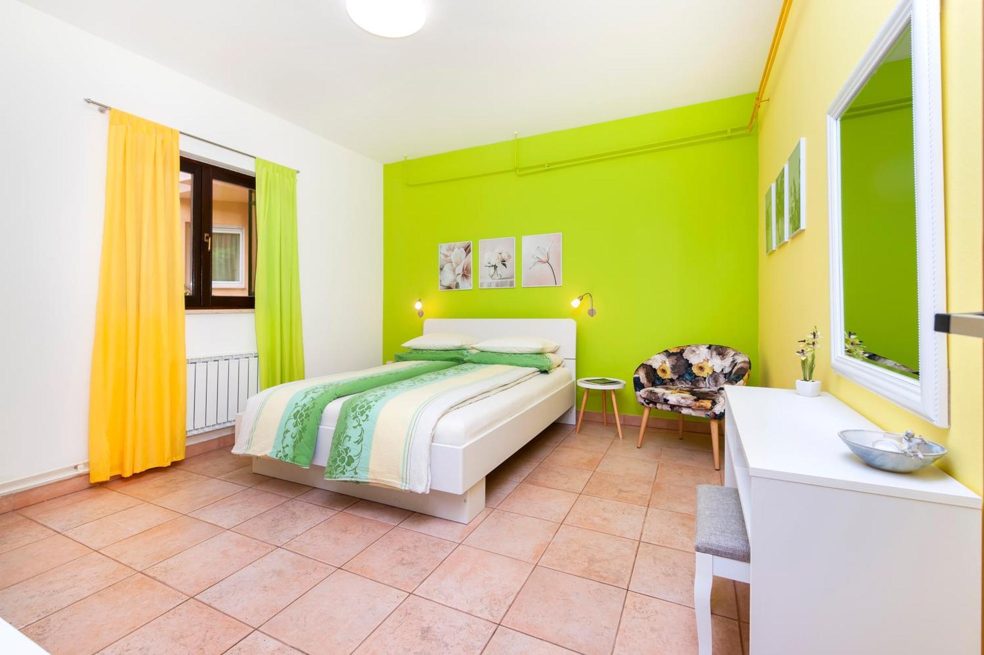 Apartments Erik B&B Adults Only Rovinj Bagian luar foto