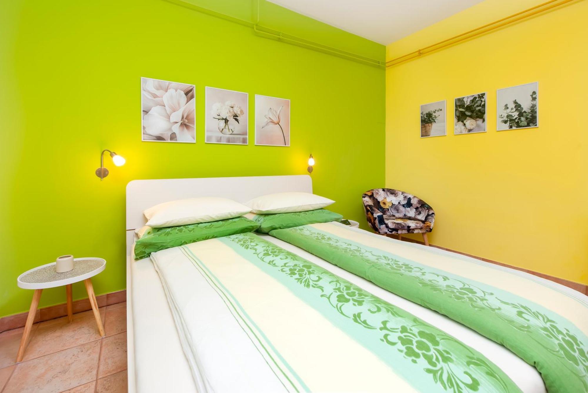 Apartments Erik B&B Adults Only Rovinj Bagian luar foto