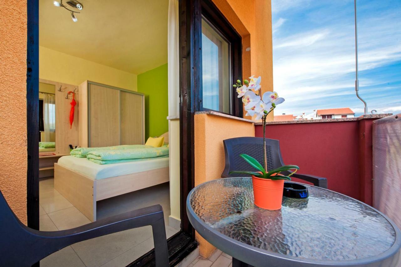 Apartments Erik B&B Adults Only Rovinj Bagian luar foto