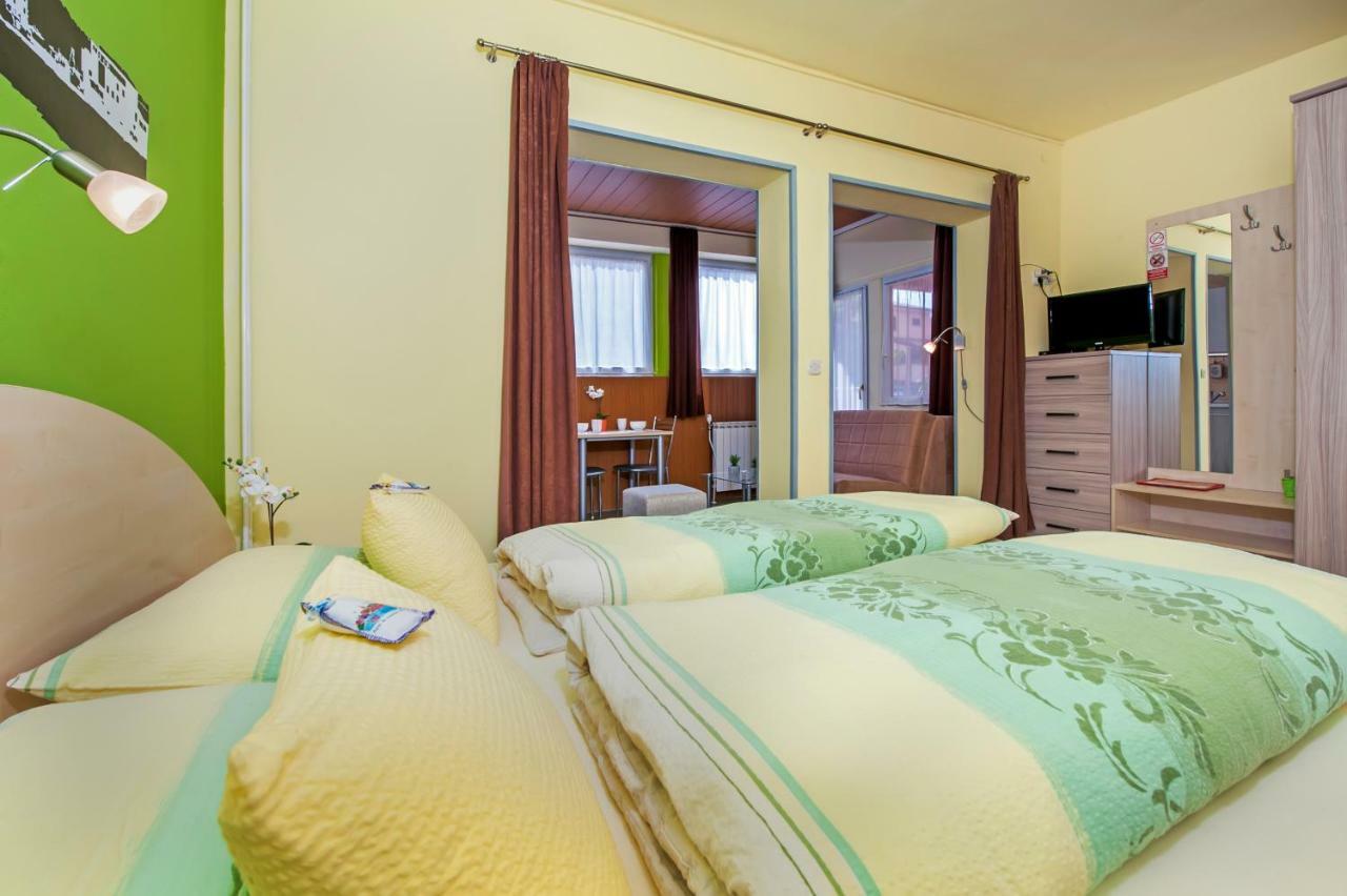 Apartments Erik B&B Adults Only Rovinj Bagian luar foto
